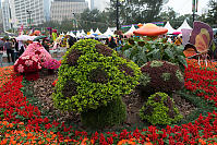 Giant Mushroom Flower Sculptures