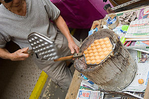 Bubble Waffle Ready To Turn Out