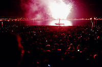 First Beach 2004 Crowd Watching