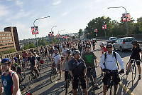 Filling Burrard Street Bridge