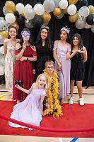 Claira With Smaller Group Of Friends